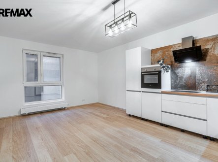 Pronájem bytu, 3+kk, 13 506 m²