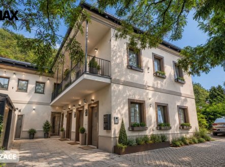 Prodej hotel, 122 m²