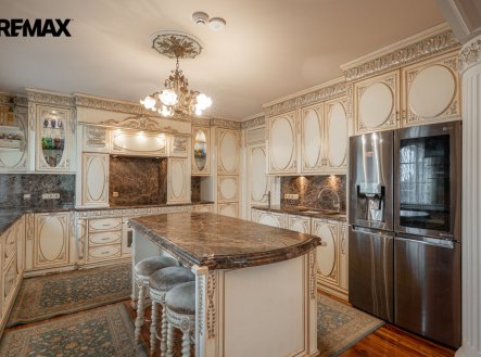 Prodej domu/vily, 615 m²
