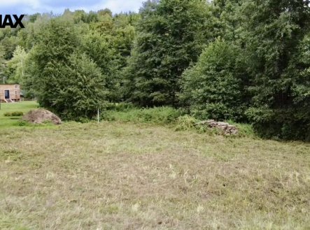 Prodej pozemku pro bydlení, 1 700 m²