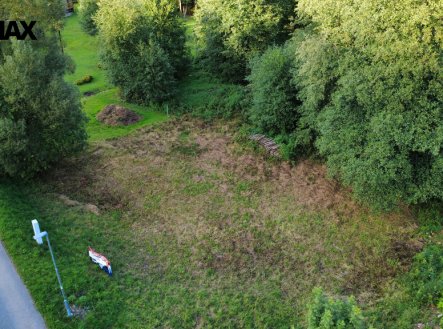 Prodej pozemku pro bydlení, 1 700 m²