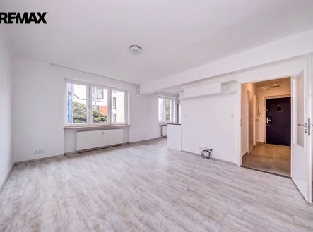 Pronájem bytu, 2+kk, 53 m²