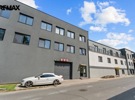 Prodej bytu, 1+kk, 3 680 m²