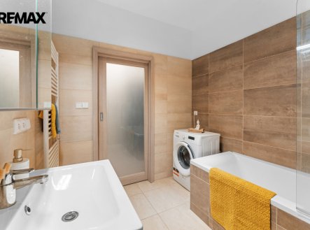 Prodej bytu, 1+kk, 3 680 m²