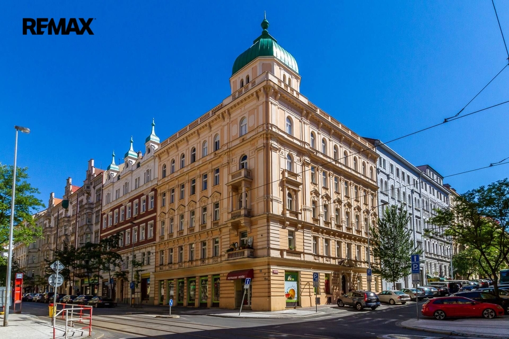 Pohled na dům z ulice