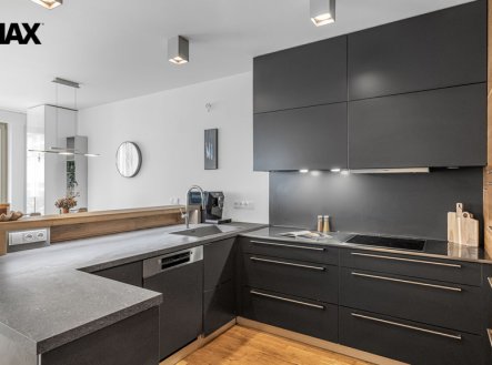 Prodej bytu, 3+kk, 97 m²