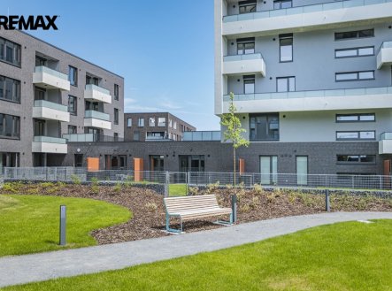 Pronájem bytu, 2+kk, 47 m²