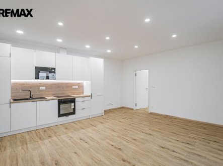 Pronájem bytu, 2+kk, 58 m²