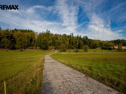 Prodej pozemku pro bydlení, 61 229 m²