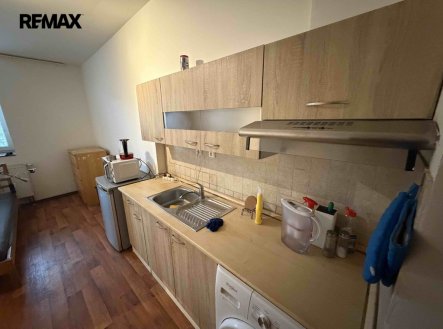 Pronájem bytu, 1+kk, 24 m²