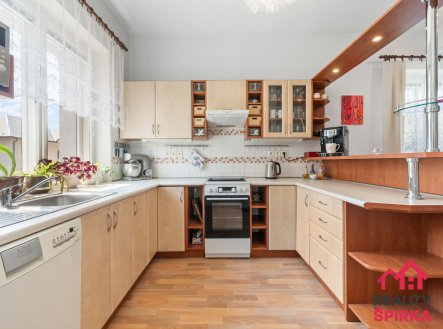 Prodej - dům/vila, 160 m²