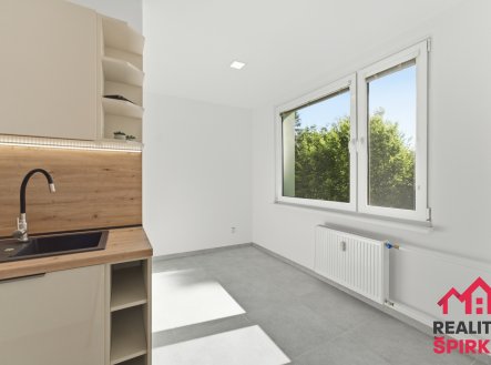 Pronájem bytu, 3+1, 65 m²