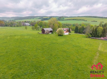 Prodej pozemku pro bydlení, 1 900 m²