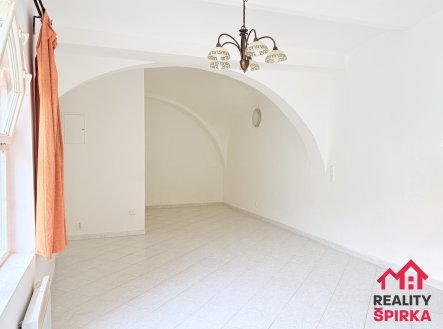 Pronájem bytu, 1+kk, 39 m²