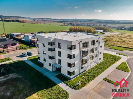 Pronájem bytu, 2+kk, 61 m²