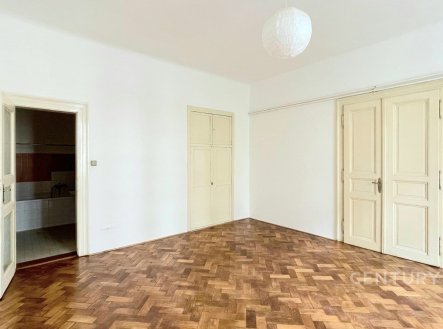 Pronájem bytu, 4+1, 125 m²