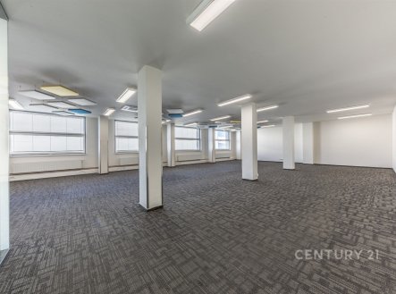 Pronájem kanceláře, 86 m²