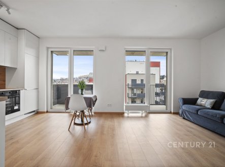 Pronájem bytu, 1+kk, 38 m²