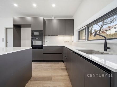 Prodej domu/vily, 194 m²