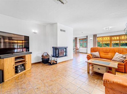 Prodej domu/vily, 327 m²