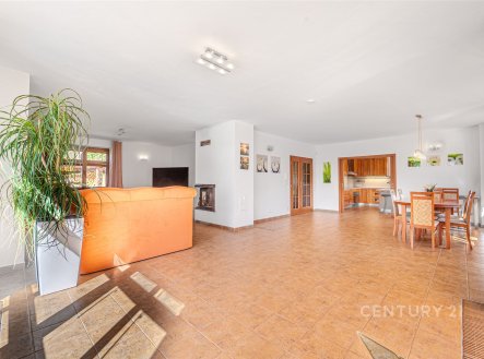 Prodej domu/vily, 327 m²