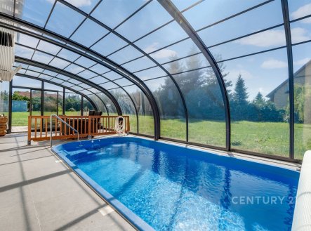 . | Prodej - dům/vila, 226 m²