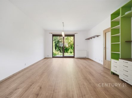 . | Pronájem bytu, 2+kk, 54 m²