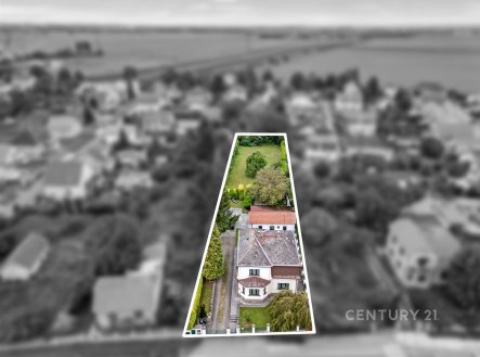 . | Prodej - dům/vila, 215 m²