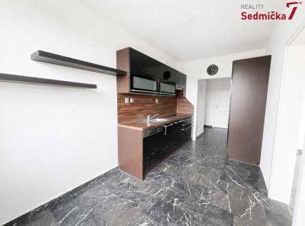 F1D29C05-7738-48BB-9CA6-8913AF777089 | Prodej bytu, 4+1, 77 m²