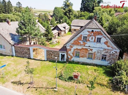 Prodej zemědělského objektu, 2 460 m²