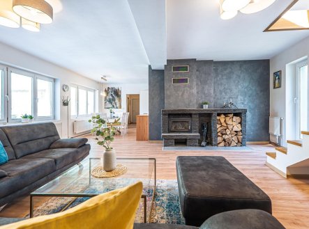 Prodej - dům/vila, 319 m²
