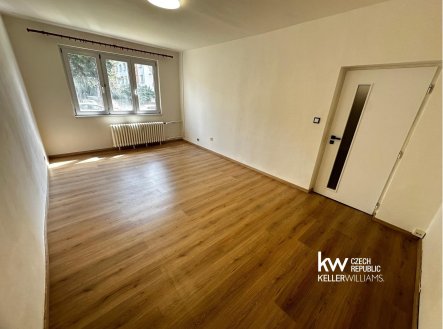 Prodej bytu, 1+1, 40 m²