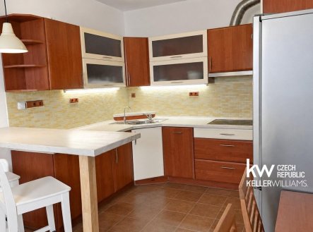 Pronájem bytu, 2+kk, 46 m²