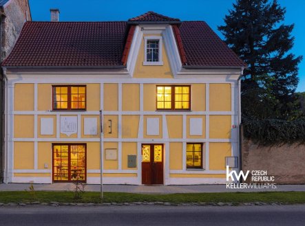 Panenský Týnec 106 | Prodej - dům/vila, 201 m²