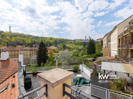 Prodej kanceláře, 204 m²
