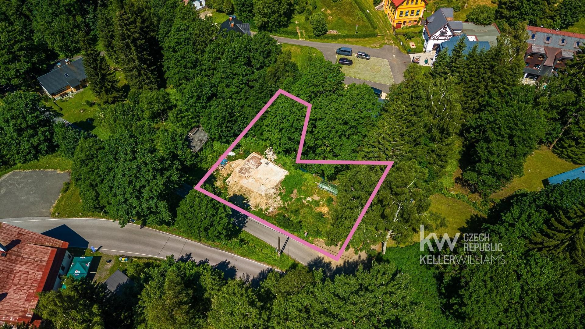 Prodej pozemku 782 m²