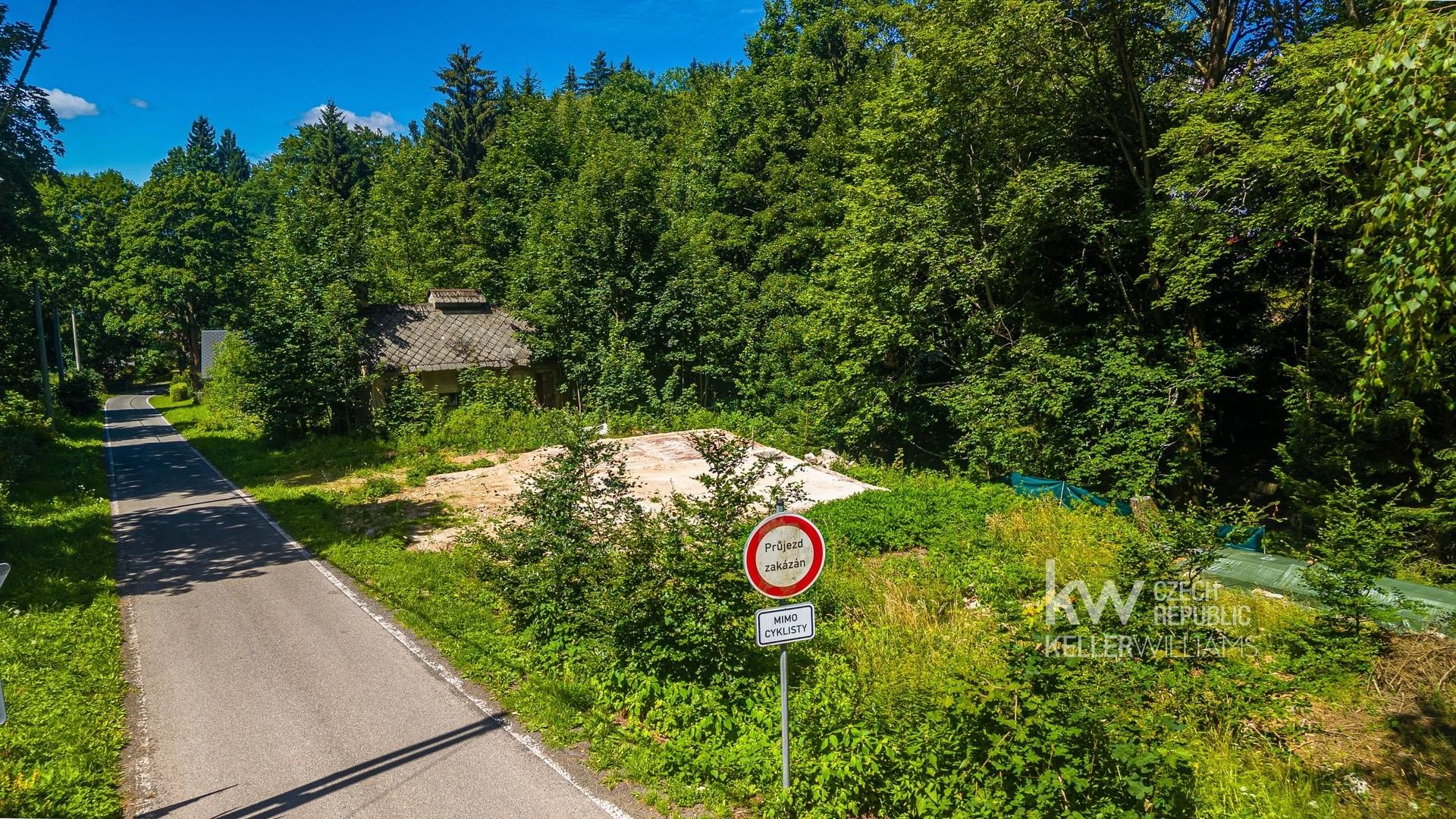Prodej pozemku 782 m²