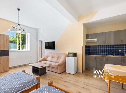 Prodej hotel, 1 577 m²