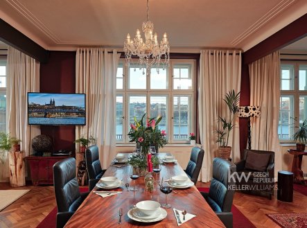 Pronájem bytu, 4+kk, 190 m²