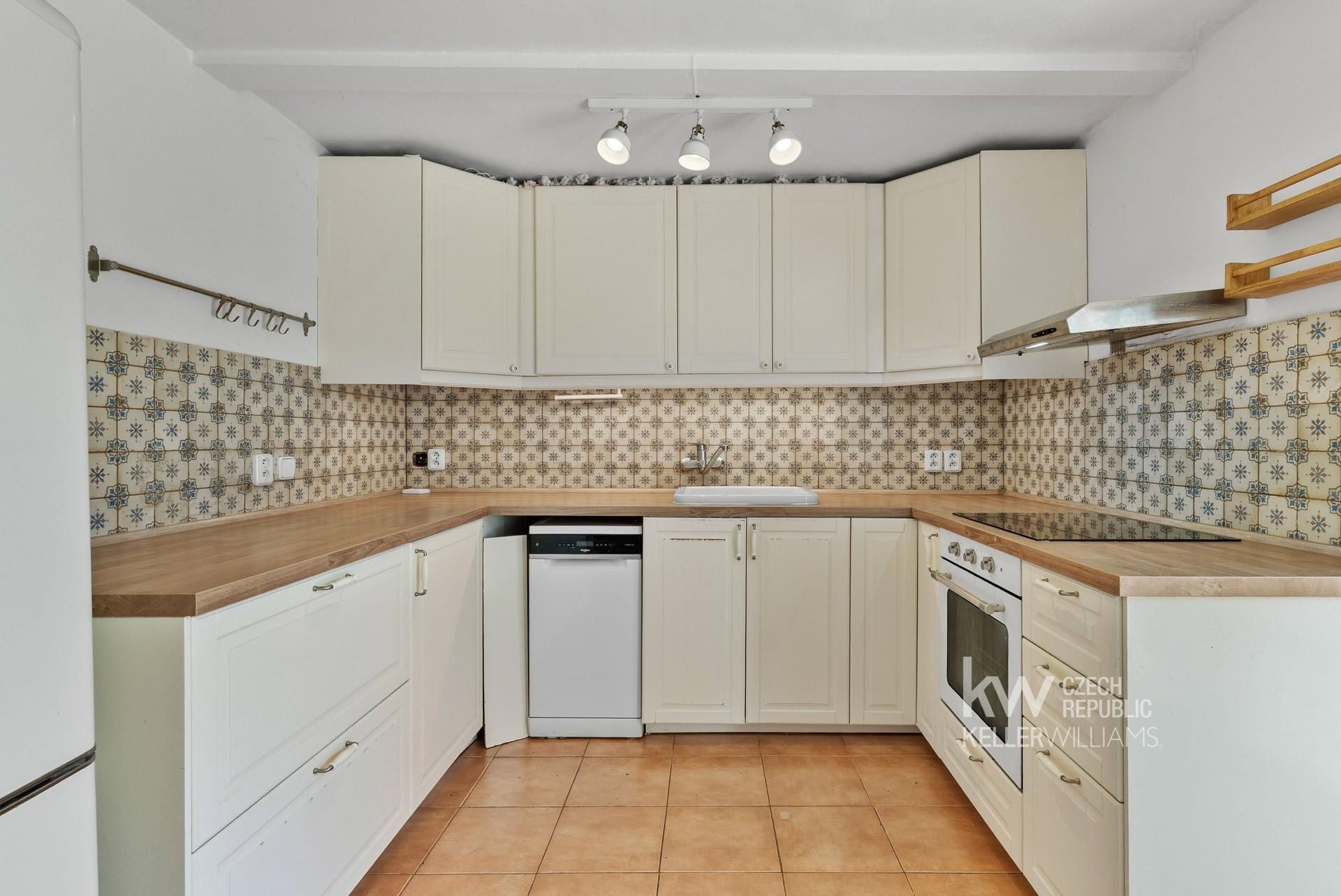 Prodej rodinného domu 100 m² s pozemkem 508 m² + terasa 47 m²