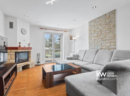 Pronájem domu/vily, 281 m²