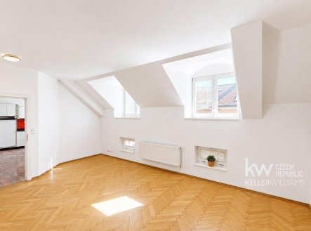 Prodej bytu, 2+1, 77 m²