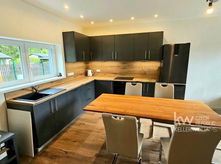 Pronájem domu/vily, 122 m²