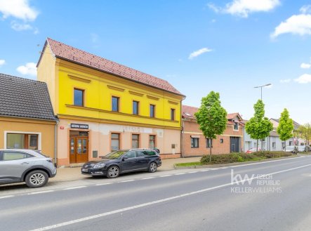 Prodej nájemního domu, 471 m²