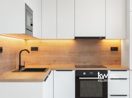 Pronájem bytu, 2+kk, 61 m²