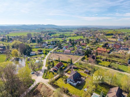 Prodej pozemku pro bydlení, 1 069 m²