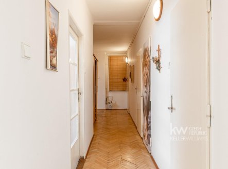 Pronájem bytu, 4+kk, 80 m²