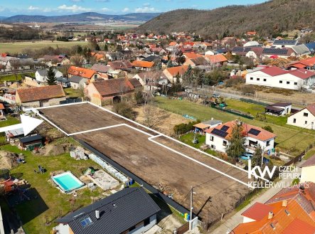 Prodej pozemku pro bydlení, 1 071 m²