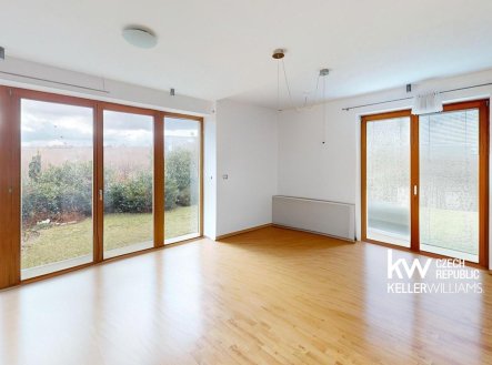 Pronájem domu/vily, 180 m²