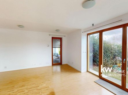 Pronájem domu/vily, 180 m²